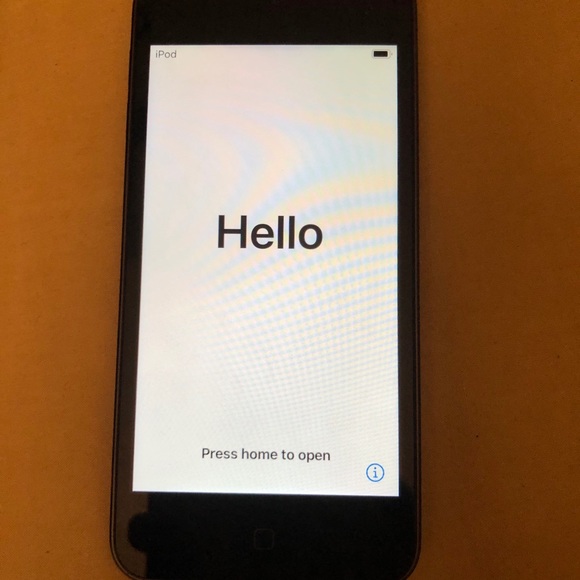 iPod touch 7th generation 32gb - Picture 2 of 2